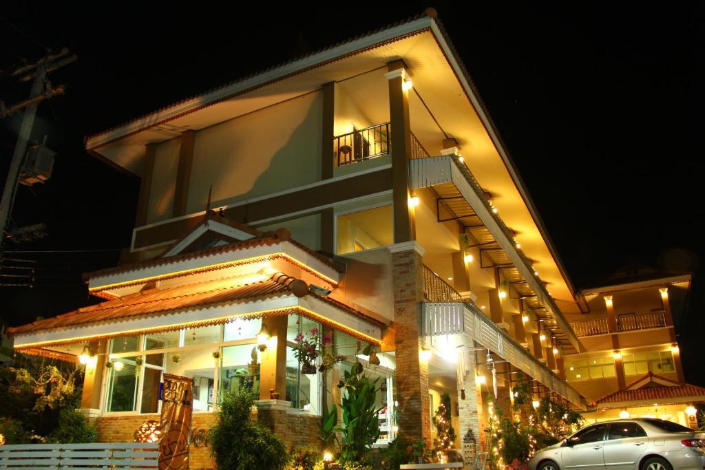 Nan Thara Place Exterior foto